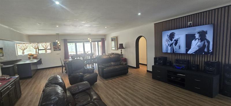 4 Bedroom Property for Sale in Tergniet Western Cape